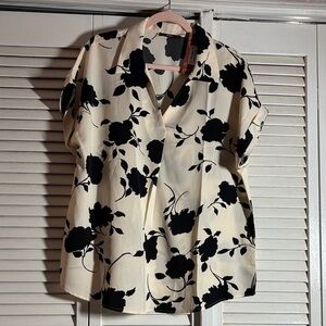 NWT Floral Black and Cream Women's Top
